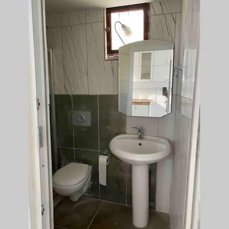 Apartamento Denize Karşı,teraslı,doğada,müstakil Ayarında Ev